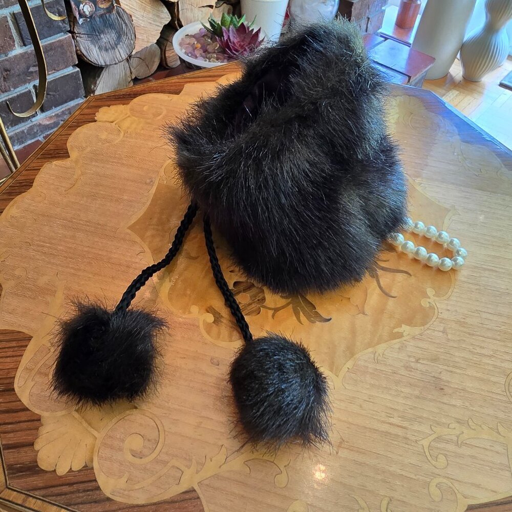 Vintage Fur Collar with Pompoms & Pearls, Child / Youth Size​